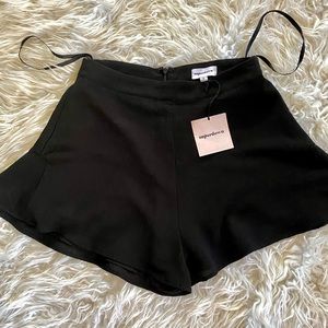 women’s brand new w/ tags Superdown black dress shorts, nice comfortable fabric